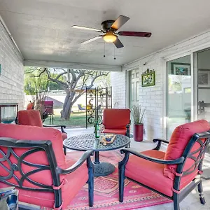  Holiday home Pet-friendly With Breezeway And Fire Pit!